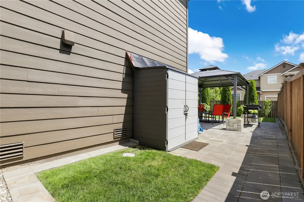 1010 Van Ogle Lane NW Orting, WA 98360