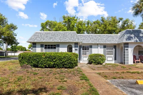 4209 REDCLIFF PLACE