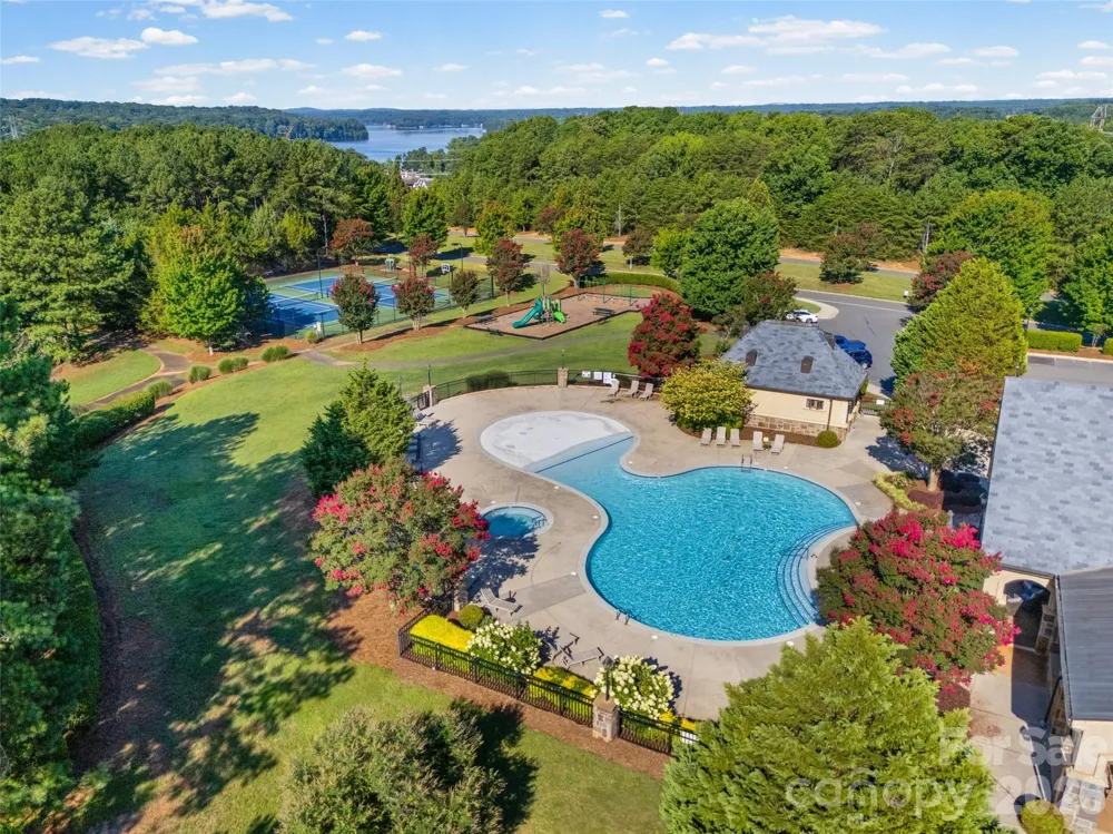2117 Wood Clough Court #341 Belmont, NC 28012