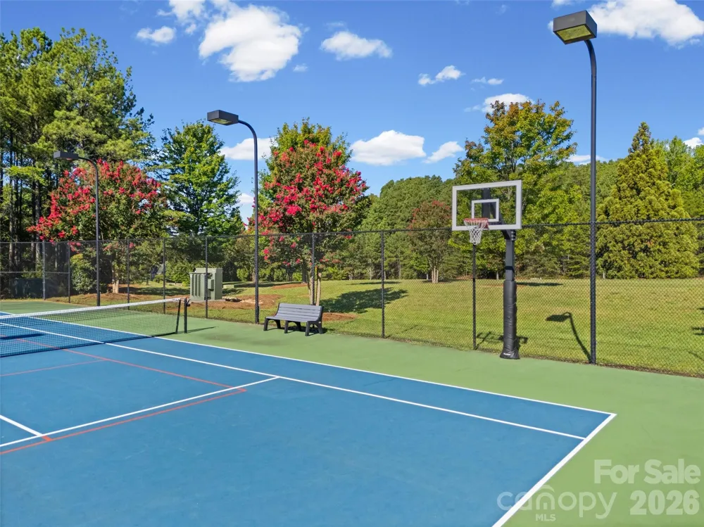 2117 Wood Clough Court #341 Belmont, NC 28012