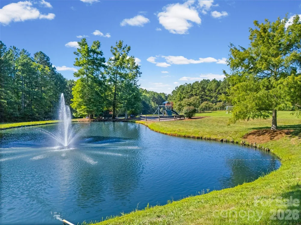 2117 Wood Clough Court #341 Belmont, NC 28012