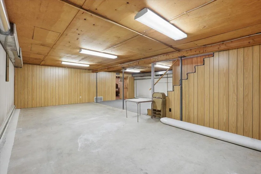 75 90th Avenue #D Clayton, WI 54004