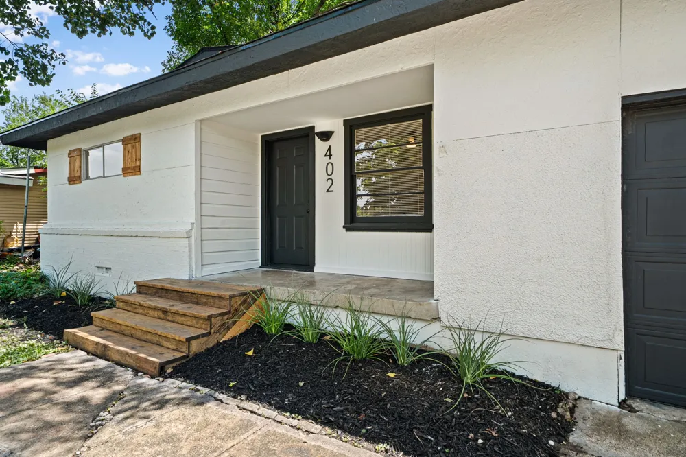 402 E Linda Drive Garland, TX 75041