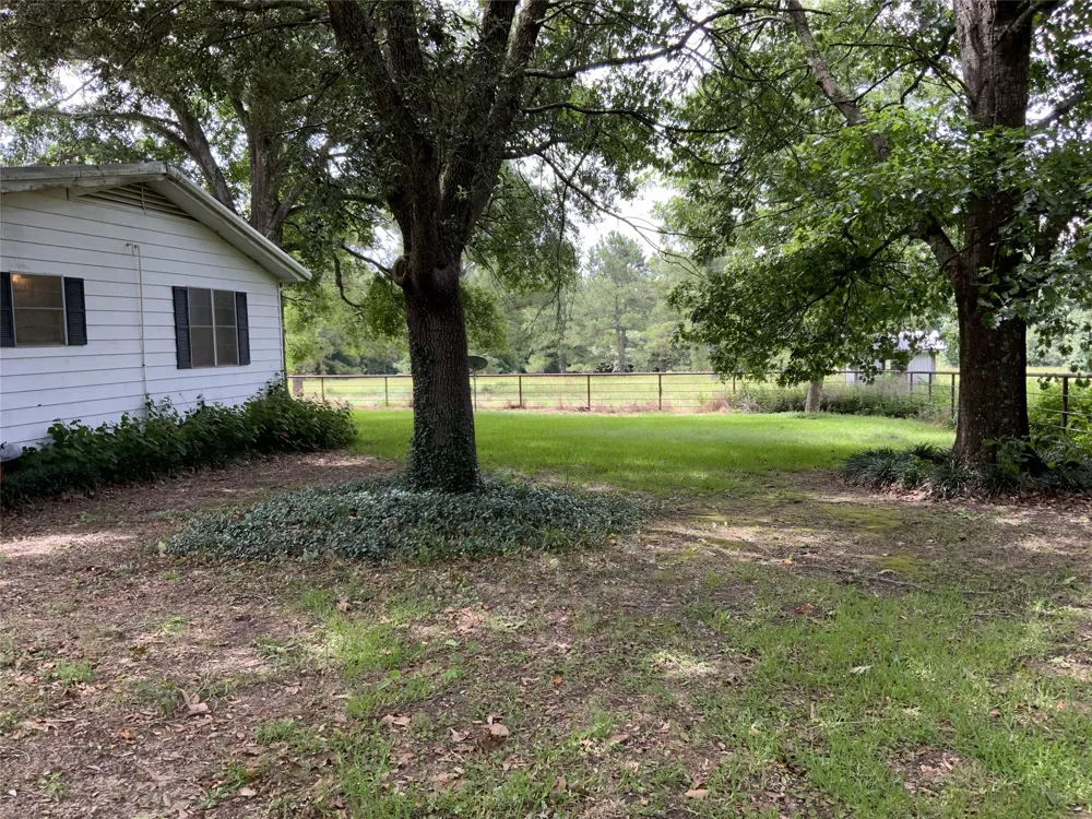 16926 County Road 4336 Larue, TX 75770