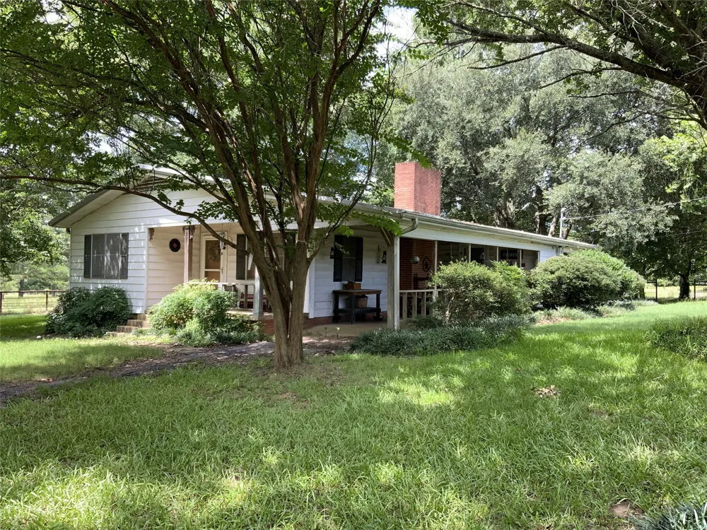 16926 County Road 4336 Larue, TX 75770