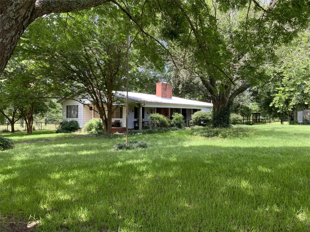 16926 County Road 4336 Larue, TX 75770