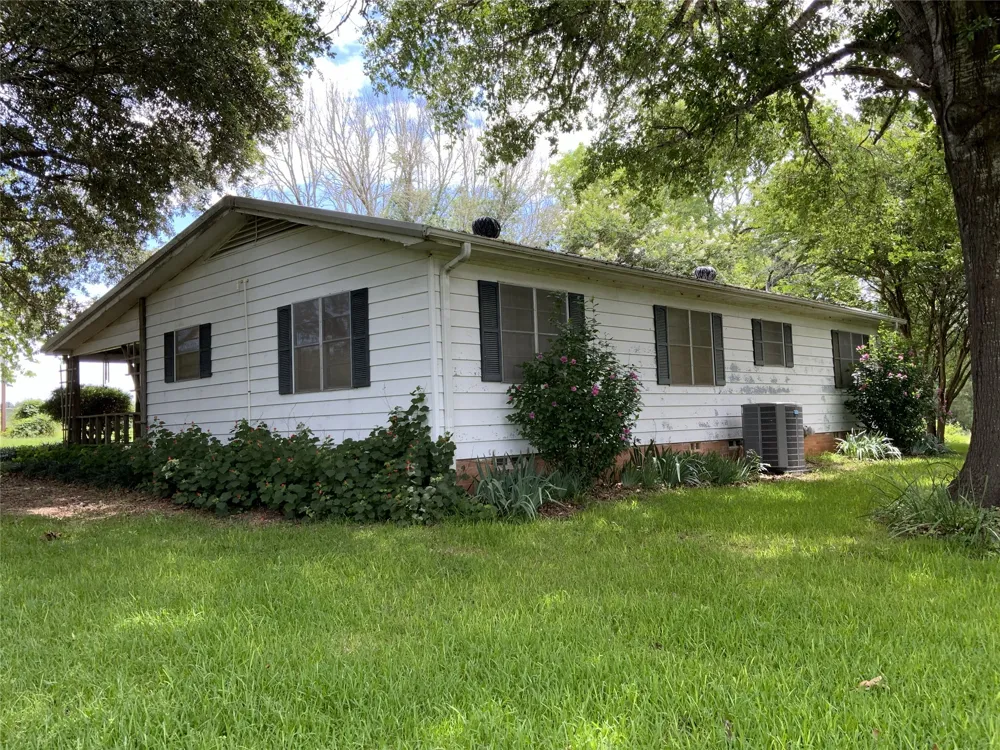 16926 County Road 4336 Larue, TX 75770