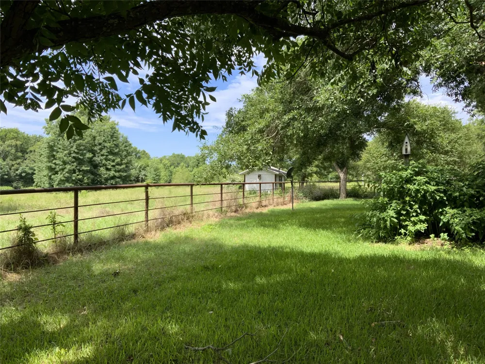 16926 County Road 4336 Larue, TX 75770