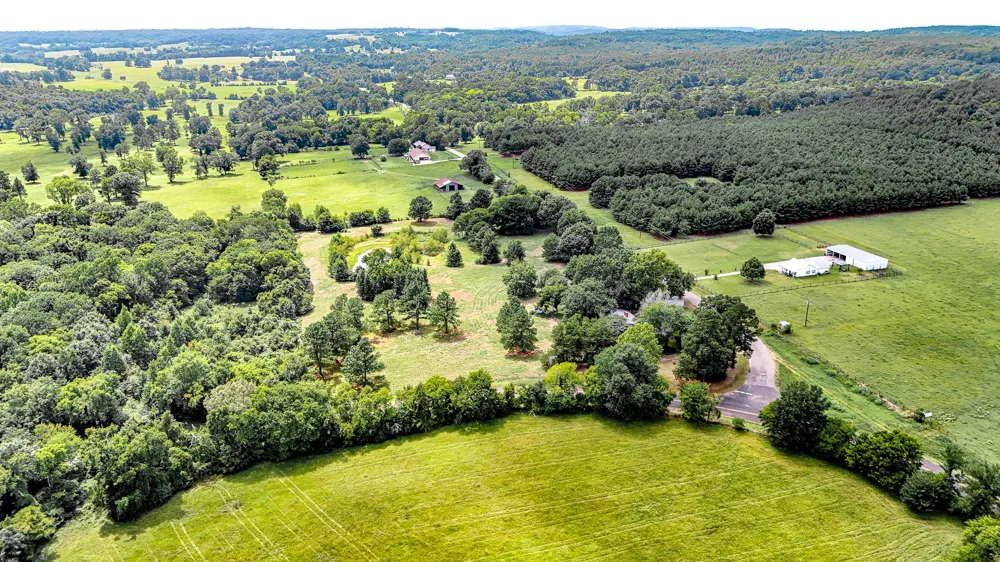 16926 County Road 4336 Larue, TX 75770