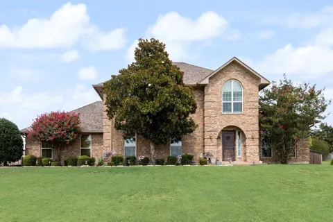 912 Summer Hill Lane