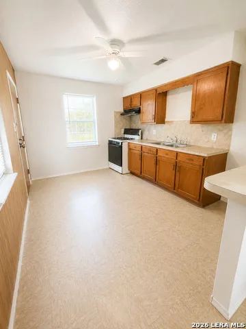 148 Midway Brownsville, TX 78520