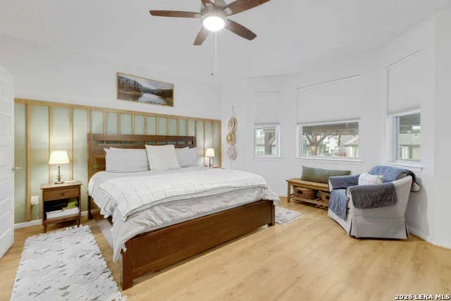4902 OXBOW BND St Hedwig, TX 78152