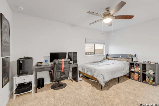 4902 OXBOW BND St Hedwig, TX 78152