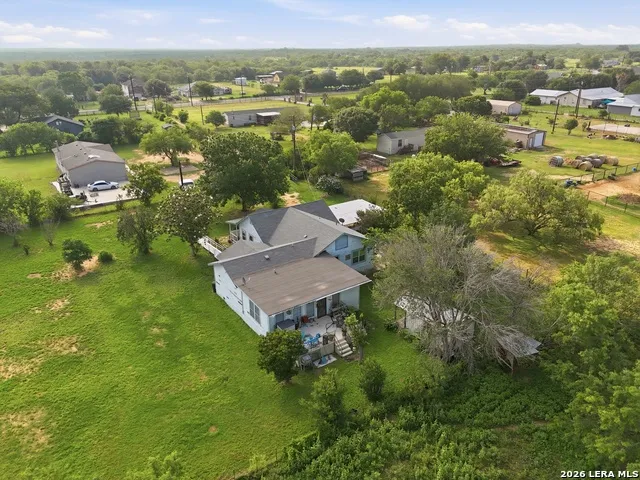 14011 Wisdom Rd Atascosa, TX 78002