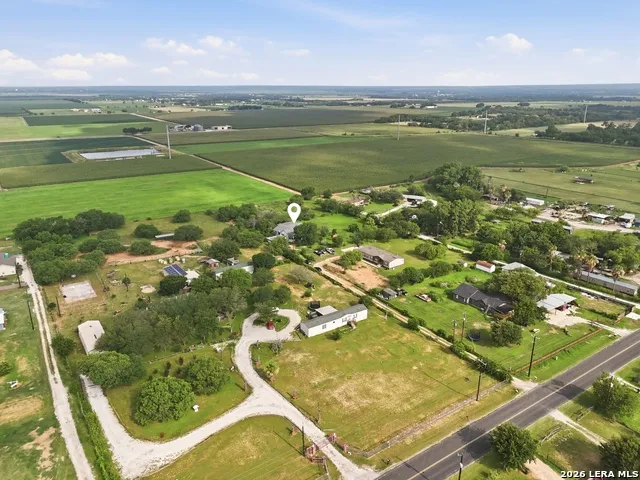 14011 Wisdom Rd Atascosa, TX 78002