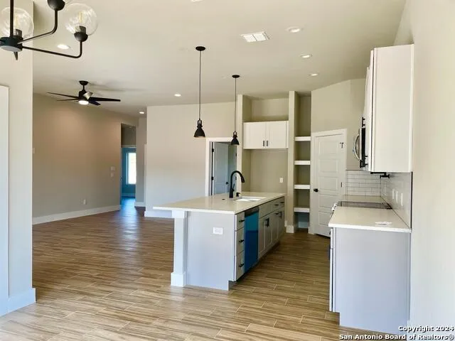 101 Joseph Lilley Blanco, TX 78606