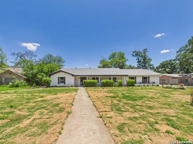 226 Gardenview Castle Hills, TX 78213