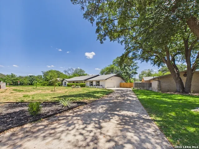 226 Gardenview Castle Hills, TX 78213