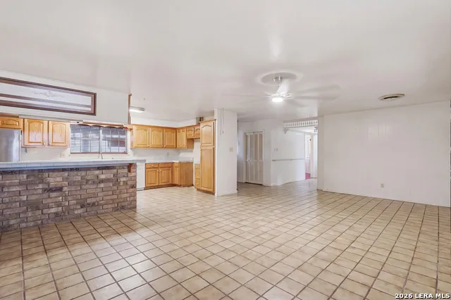 3777 San Marcos Luling, TX 78648