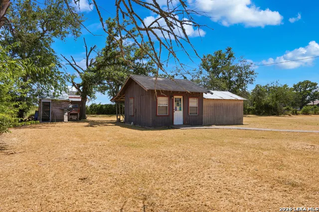 3777 San Marcos Luling, TX 78648