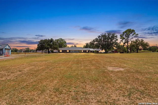3777 San Marcos Luling, TX 78648