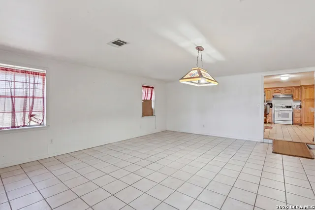 3777 San Marcos Luling, TX 78648