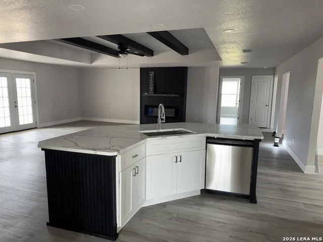 472 County Rd. 679 Natalia, TX 78059