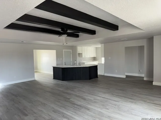 472 County Rd. 679 Natalia, TX 78059
