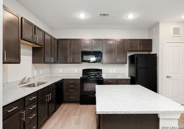 13411 FM812 Rd Unit 4104 Del Valle, TX 78617