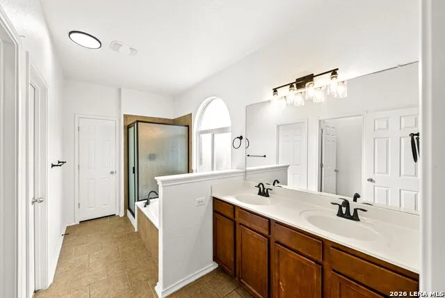 13515 ASHMONT TER Live Oak, TX 78233