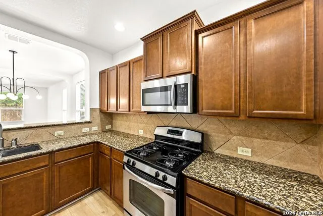 13515 ASHMONT TER Live Oak, TX 78233