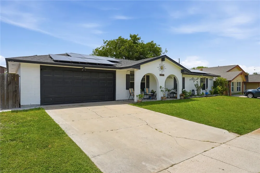 2113 Westwind Circle Ingleside, TX 78362