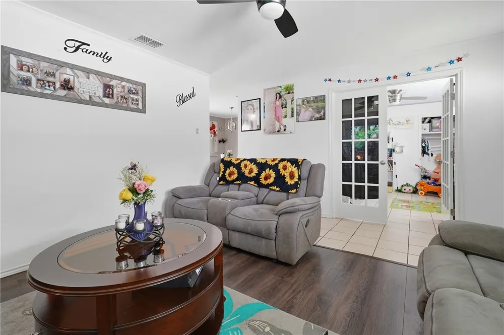 2113 Westwind Circle Ingleside, TX 78362