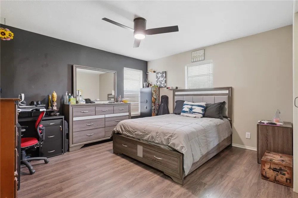2113 Westwind Circle Ingleside, TX 78362