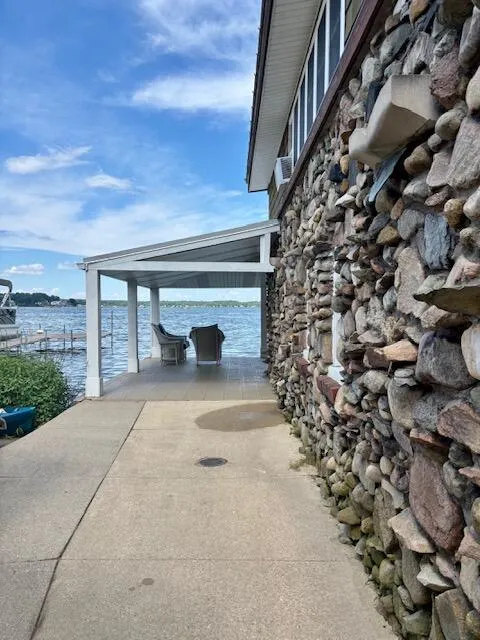 20214 Detente Road White Pigeon Township, MI 49099