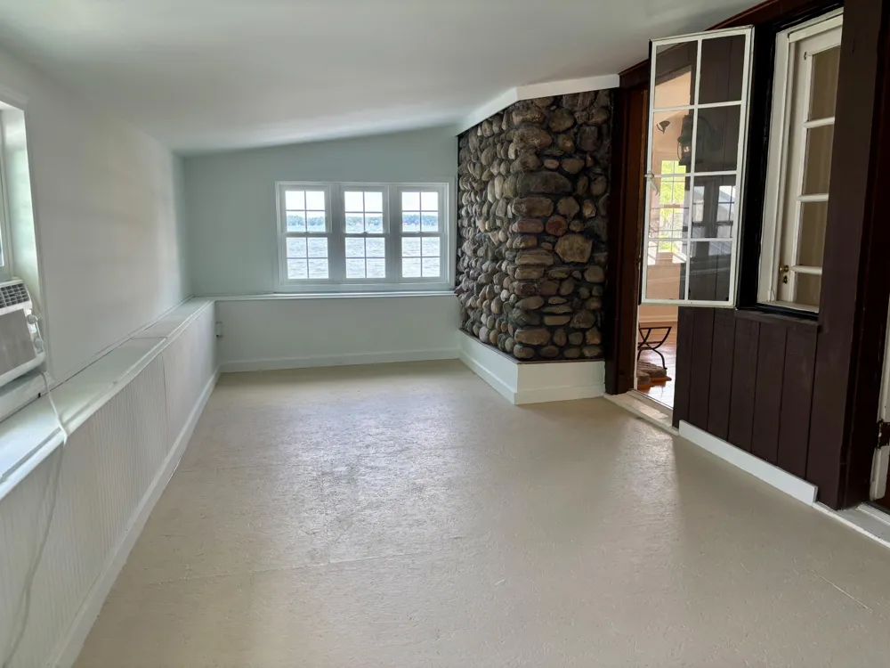 20214 Detente Road White Pigeon Township, MI 49099
