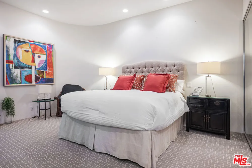 6 Rocky Lane Rancho Mirage, CA 92270