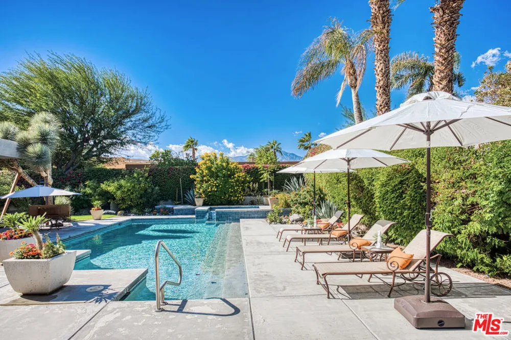 6 Rocky Lane Rancho Mirage, CA 92270