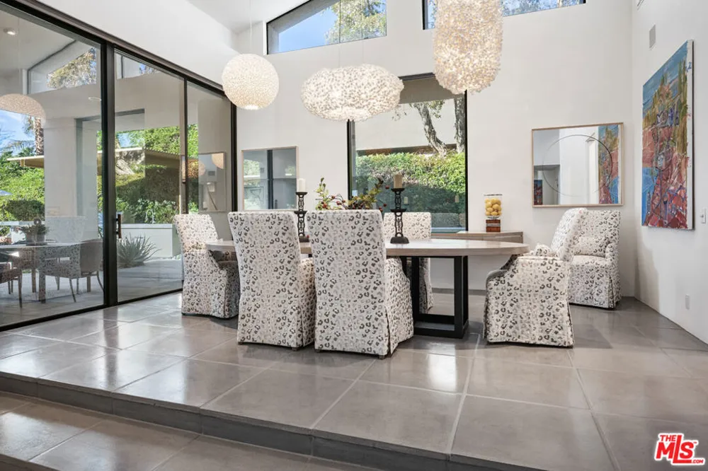 6 Rocky Lane Rancho Mirage, CA 92270