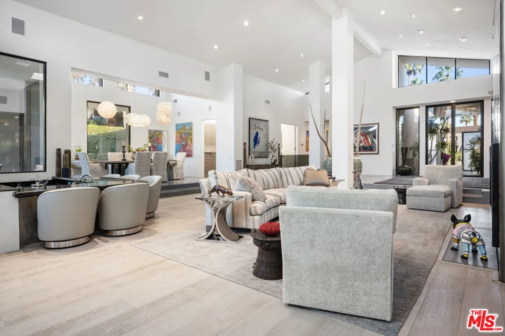 6 Rocky Lane Rancho Mirage, CA 92270