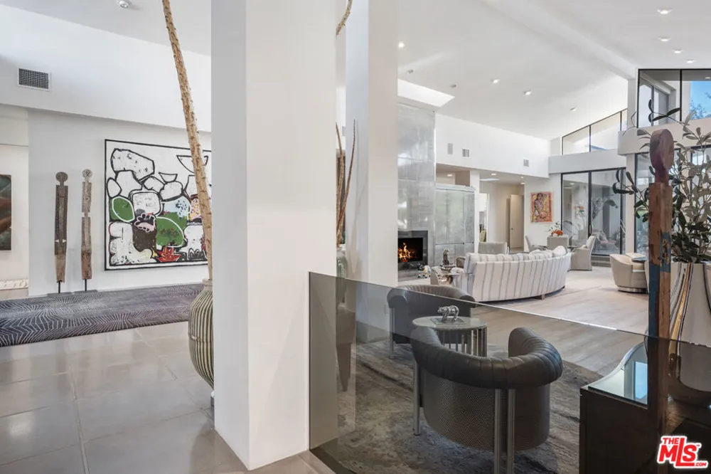 6 Rocky Lane Rancho Mirage, CA 92270