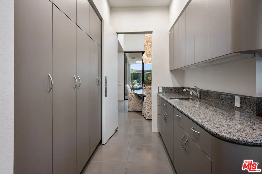 6 Rocky Lane Rancho Mirage, CA 92270