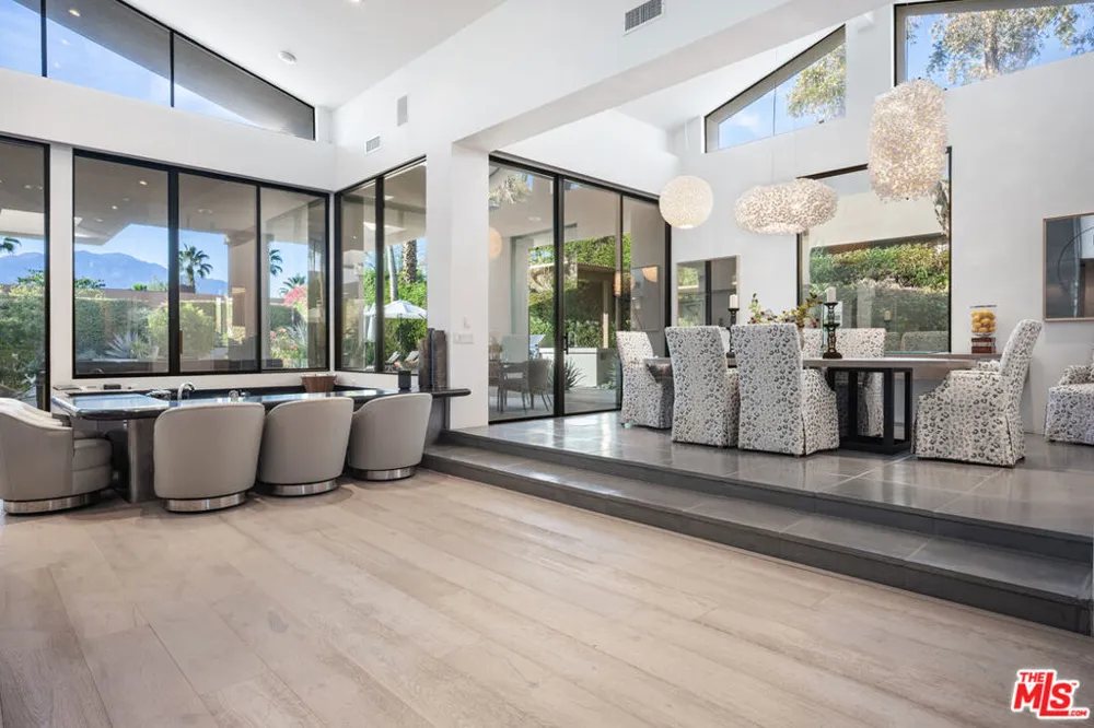6 Rocky Lane Rancho Mirage, CA 92270