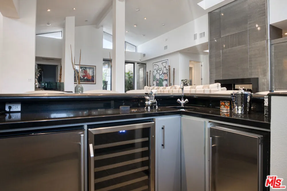 6 Rocky Lane Rancho Mirage, CA 92270