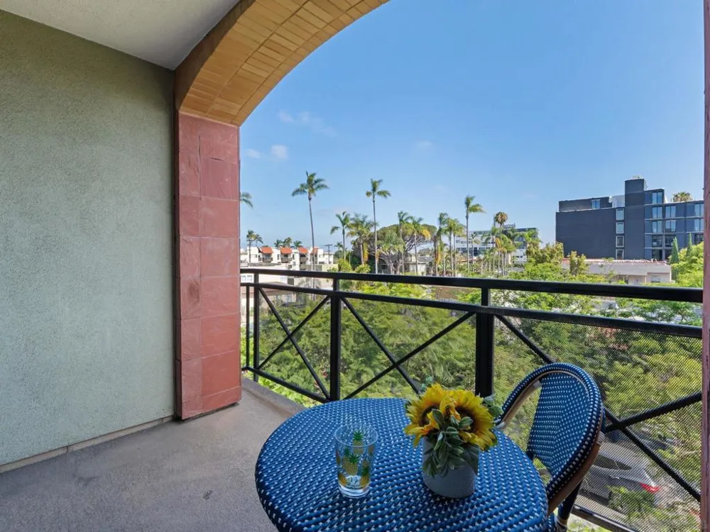 3687 4th Ave #313 San Diego, CA 92103