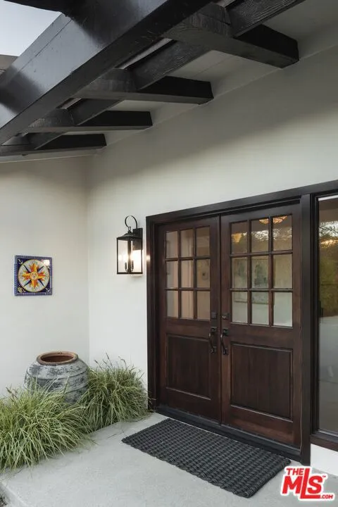 1102 Plaza Del Monte Santa Barbara, CA 93101