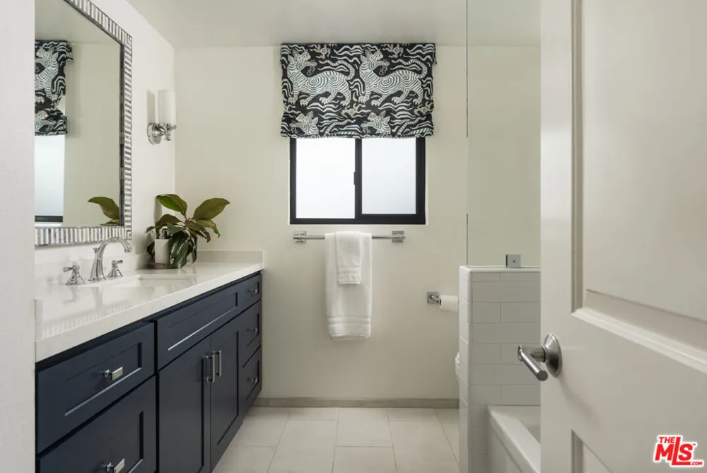 1102 Plaza Del Monte Santa Barbara, CA 93101