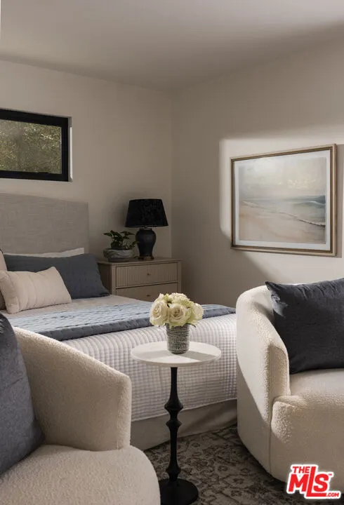 1102 Plaza Del Monte Santa Barbara, CA 93101