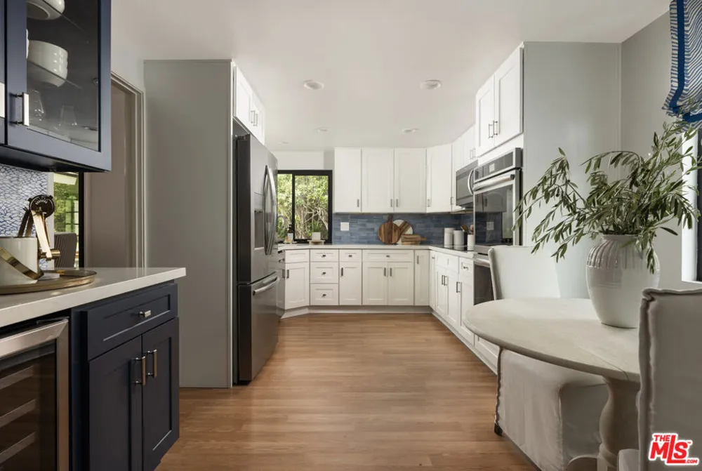 1102 Plaza Del Monte Santa Barbara, CA 93101