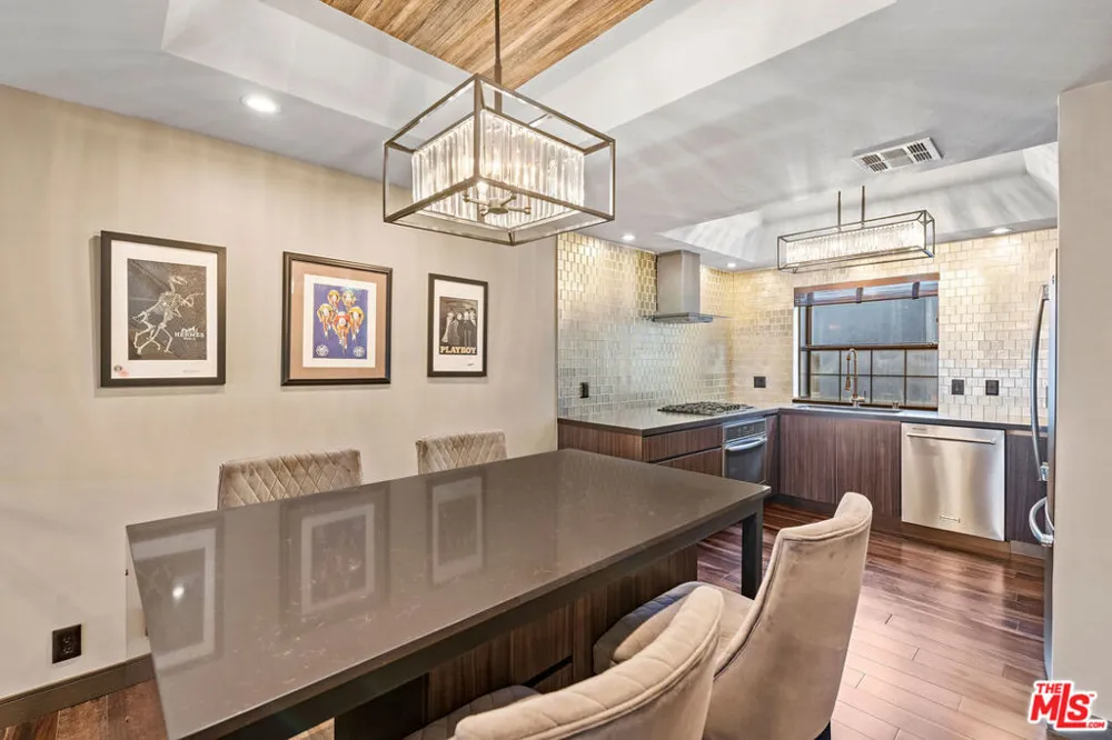 36 Navy Street #3 Venice, CA 90291